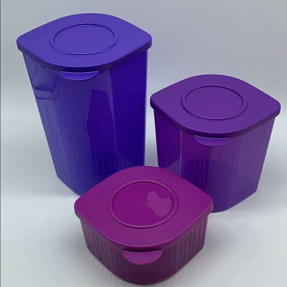 Tupperware Fresh N Cool Refrige Container Set of 3 - Picture 13 of 13